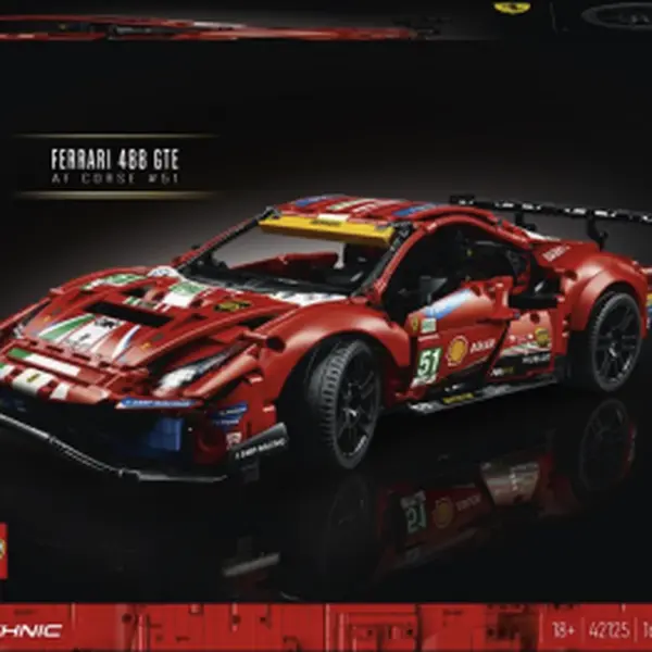 Ferrari 488 GTE „AF Corse #51” - LEGO Technic (42125)