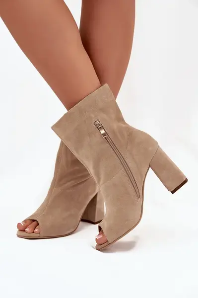 Boto Semišové Čižmy Na Opätku S Odkrytými Prstami Béžové Zazoo 3830
