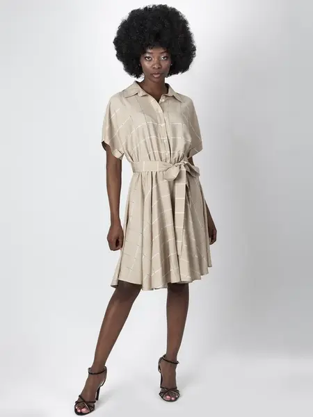 PERSO Woman's Women's knee-length dress in the style of the 60's