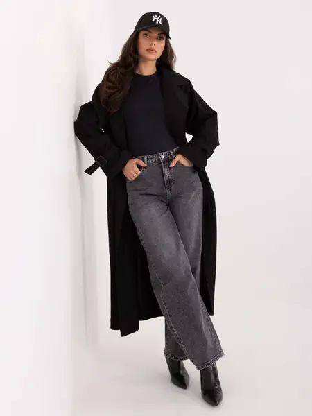 Černé triko s krátkým rukávem