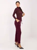 Bordové nohavice s vysokým pásom