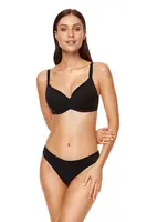 Černá podprsenka s kosticemi