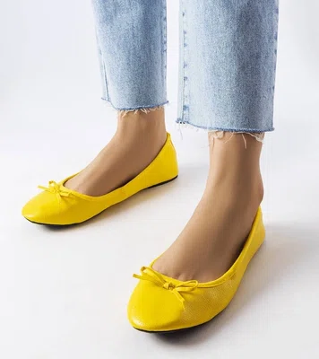 Gemre Yellow ballet flats decorated with a bow Vaillancour