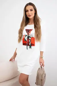 Šaty s grafikou 3D Pozoruhodný ecru