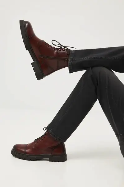 Kotníkové boty Medicine