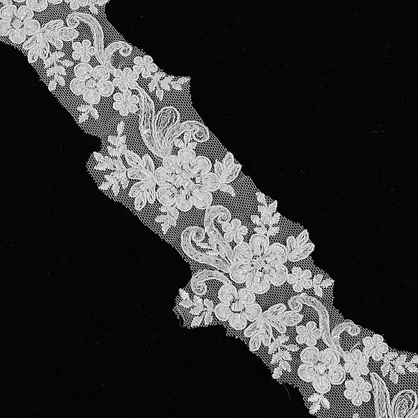 2Yards Polyester Flower Embroidery Lace Trim with Glass Beads