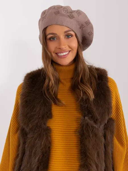 Cap-AT-CZ-2318.26-dark beige