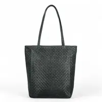 Dámská kožená kabelka na rameno černá - Delami Alizara