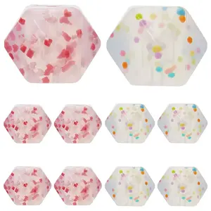8Pcs 2 Colors Hexagon with Heart Pattern Silicone Focal Beads