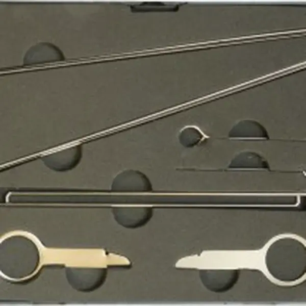 Licota Sada k demonáži rádií BMW, Mercedes