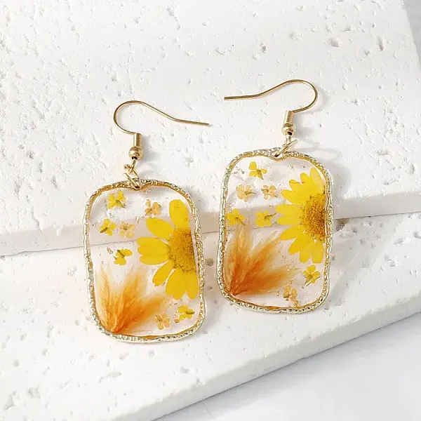 Resin & Dried Flower Rectangle Dangle Earrings