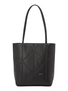Calvin Klein Shopper  čierna
