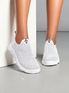 Resti Women's slip-on fabric sports shoes Eraste