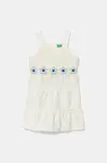 Dětské bavlněné šaty United Colors of Benetton bílá barva, midi, 47JKGV02F