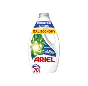 Ariel Mountain Spring prací gel 3,15 l 70 praní