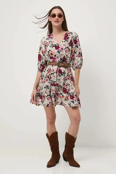 Šaty Medicine béžová barva, mini