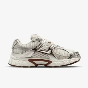 Nike V5 RNR 36