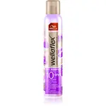 Wella Wellaflex Wild Berry Touch suchý šampon s jemnou květinovou parfemací 180 ml