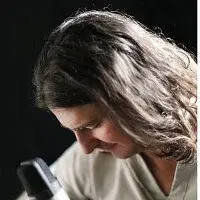 Pavel Tabásek – Do vlastních rukou