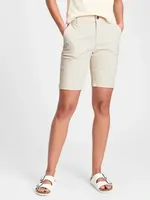 GAP Shorts V-9 in Bermuda Short HD - Women
