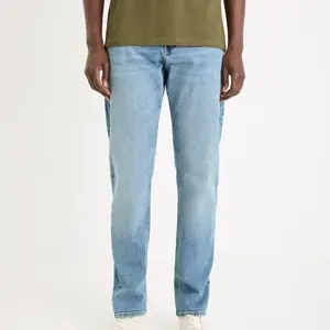 Svetlomodré pánske straight fit džínsy Celio C15