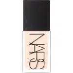 NARS Light Reflecting Foundation rozjasňujúci make-up pre prirodzený vzhľad odtieň YULONG 30 ml