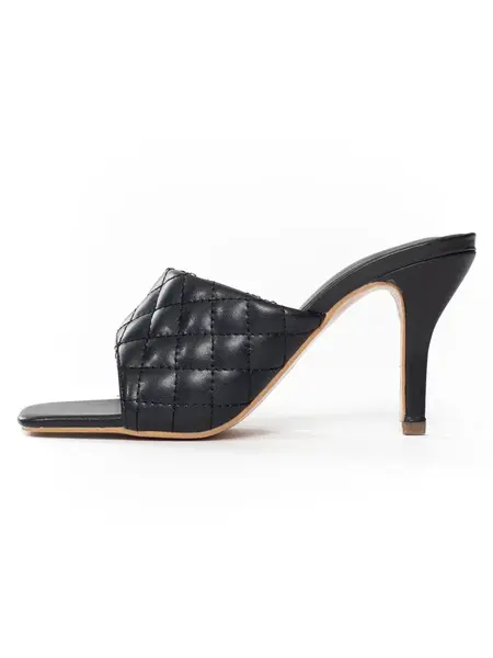 Celena Šľapky 'Cundrie'  čierna