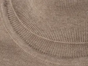 Béžová softshellová bunda SELANTINO