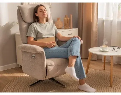 Křeslo s elektrickým polohováním Locarno, béžová látka