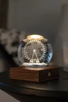 Bezdrátová LED lampa Gingko Design Amber Crystal Light více barev