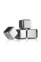 Kostky do whiskey Vacu Vin Whiskey Stones 2,6 x 2,6 cm 4-pack
