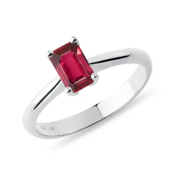 Prsteň s rubínom emerald v bielom 14k zlate KLENOTA