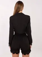 Černý krátký overal s krajkou