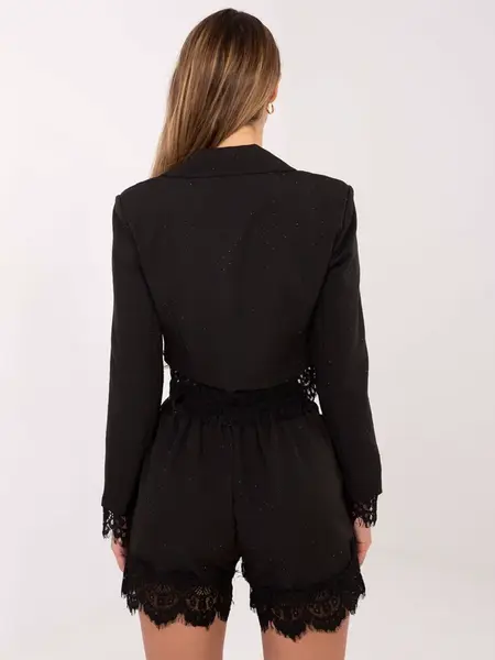 Černý krátký overal s krajkou
