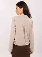 Béžová halenka s volány