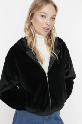 Trendyol černý oversize plyšový kabát s kapucí