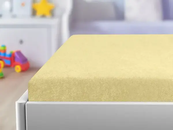 Froté plachta do detskej postieľky žltá 70x140 cm