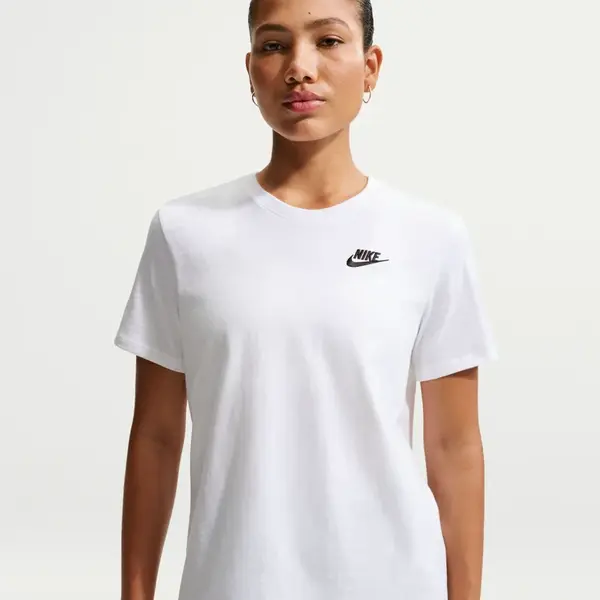 Nike Sportswear Club Essentials XL