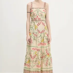 Bavlněné šaty Pedro del Hierro