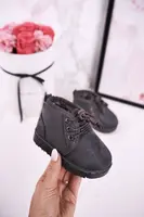 Boto Detské čipky -up snehových topánok izolovaných šedým kožušinovým lovcom