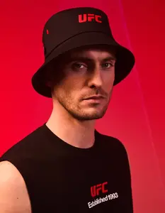 Celio Bavlněný klobouček UFC - Pánské