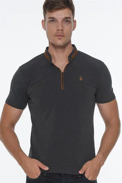 T8571 DEWBERRY PÁNSKÉ TRIČKO NA ZIP - TMAVÝ ANTRACIT