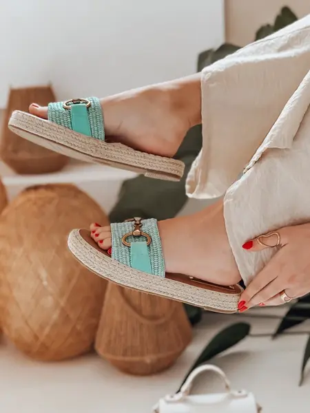 Klapki damskie MISSWAVE  zielone Dstreet