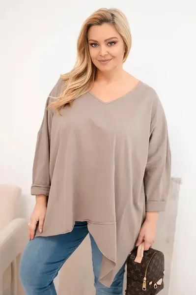 Dámská plus size halenka s asymetrickým lemem
