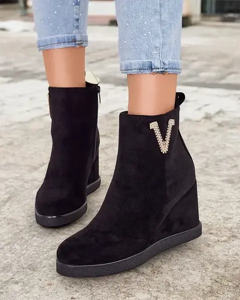 Resti Nerias women's boots on heels