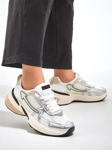 Resti Women's Sports Sneakers on a thicker sole Beysa