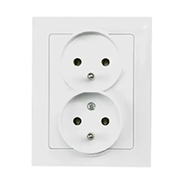Dvojitá zásuvka česká white MEDIUM