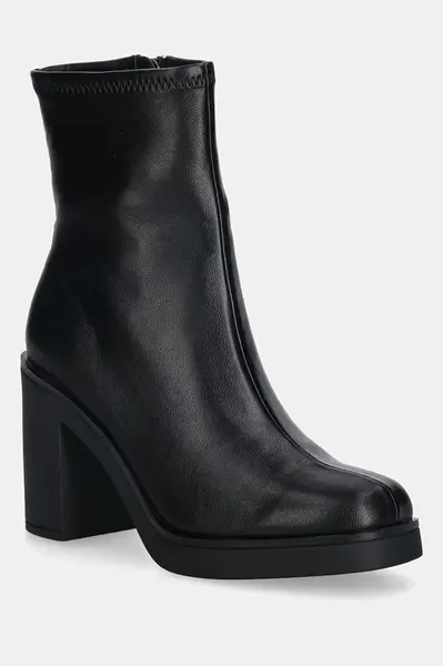 Nízké kozačky Steve Madden Mesmerize