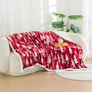Vianočná mikroplyšová baránková deka CHRISTMAS TREES červená Rozmer: 160 x 200 cm