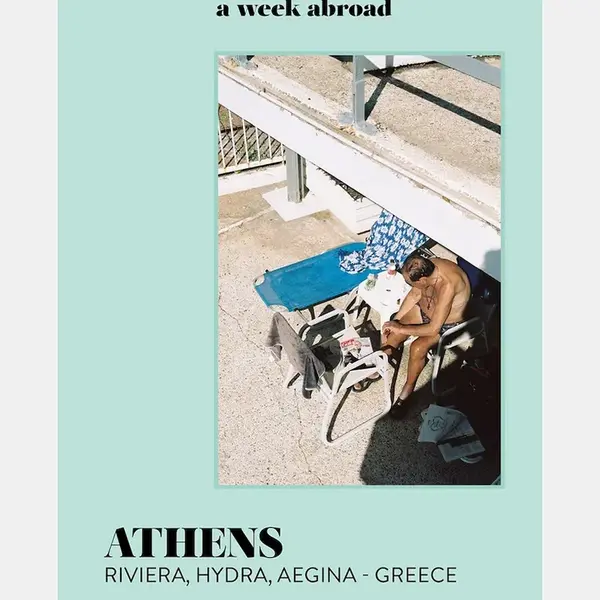 Kniha A Week Abroad Athens, English tyrkysová barva